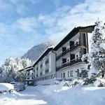 Sophie Mit Hallenbad Und Sauna By Monicare