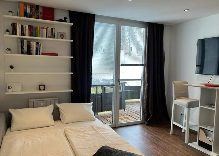 Sophie Mit Hallenbad Und Sauna By Monicare Seefeld in Tirol